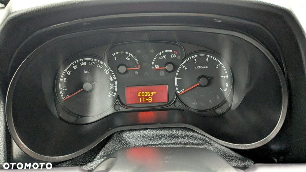 Opel Combo - 21