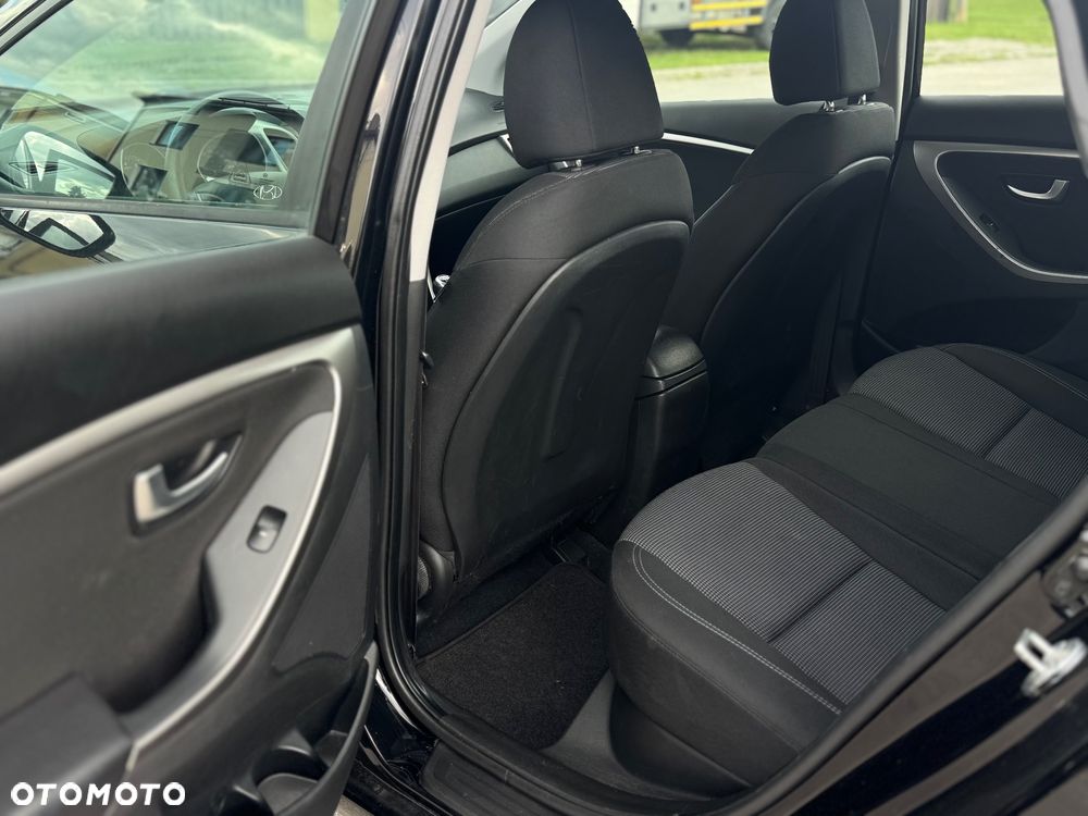 Hyundai i30 1.6 Style - 11