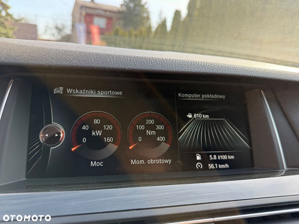 BMW Seria 5 520d Efficient Dynamics Edition - 38