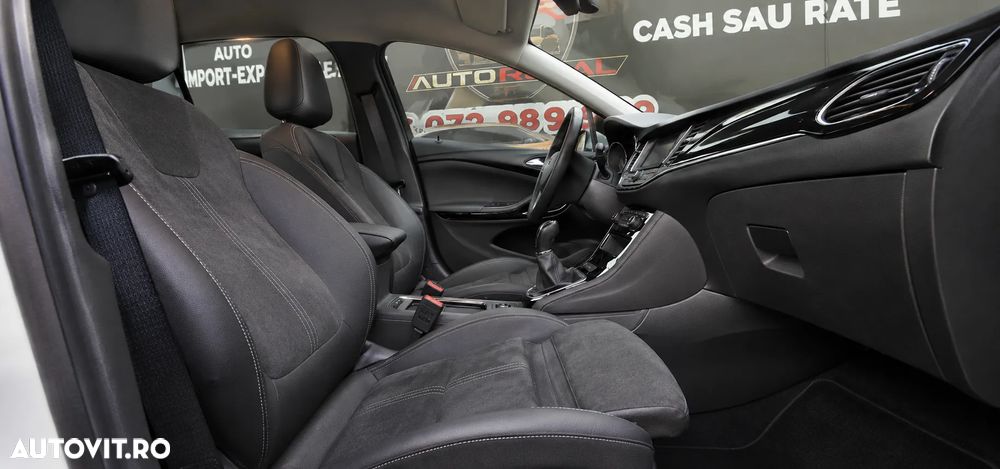 Opel Astra 1.5 D Start/Stop Elegance - 11