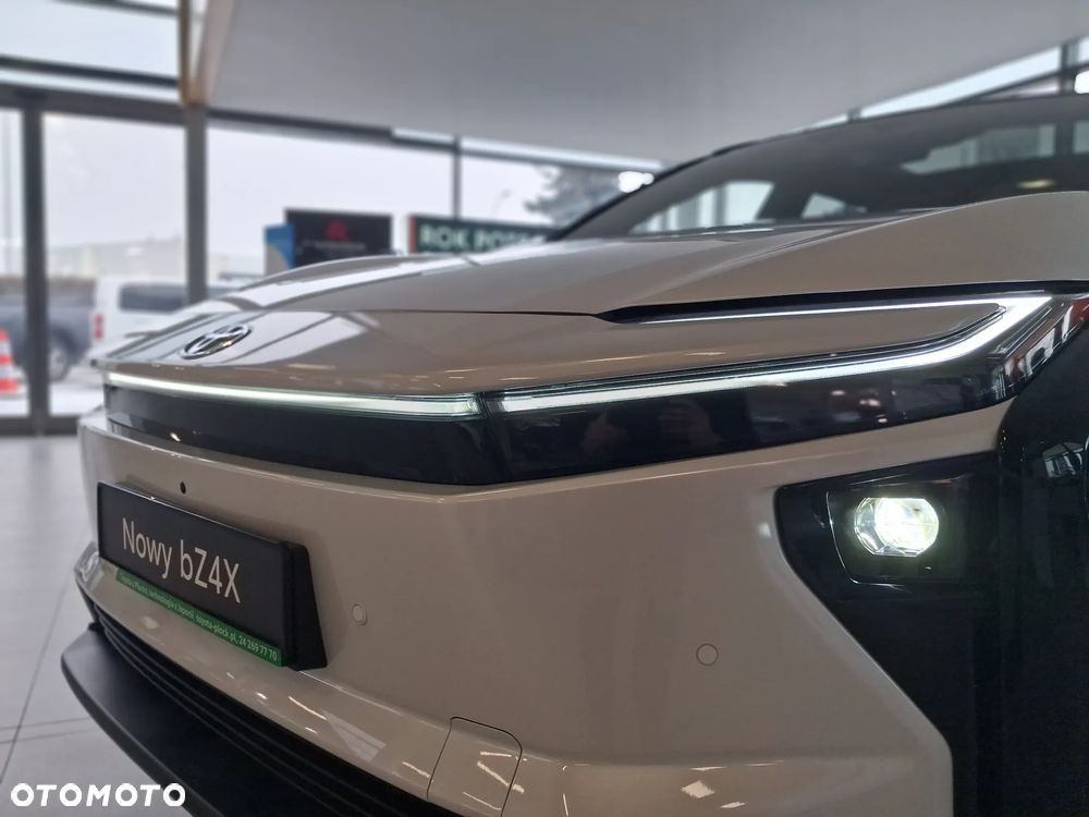 Toyota bZ4X 73.1kWh 4x4 Executive - 11