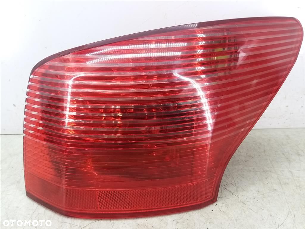 Lampa prawa tylna tył Peugeot  407 SW KOMBI 2004-2011R AXO SCINTEX - 1