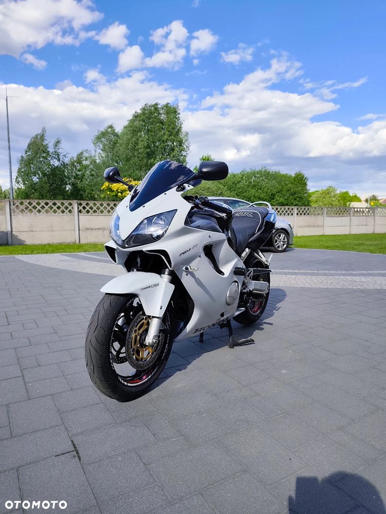 Honda CBR - 4