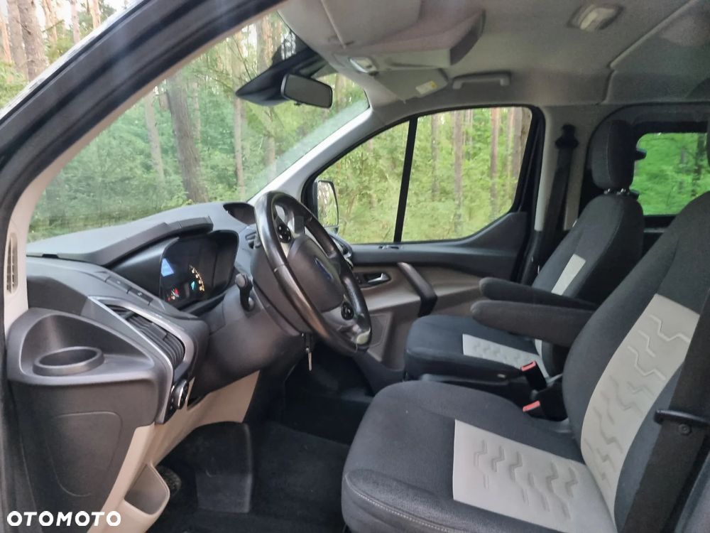 Ford Transit Custom 310 L2H1 Limited - 23