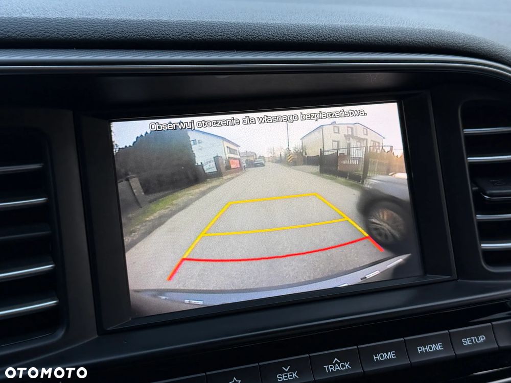 Hyundai Elantra 1.6 Comfort - 16