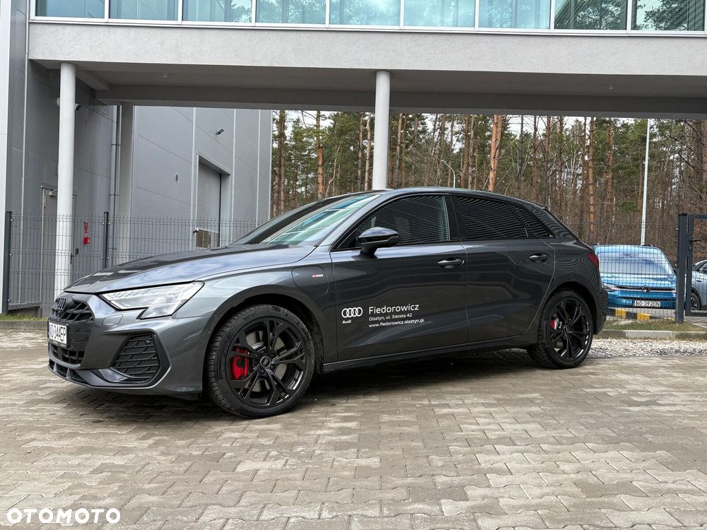 Audi A3 Sportback - 2