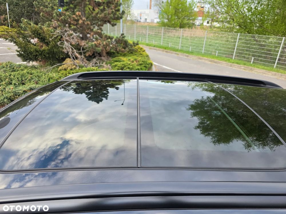 BMW X1 xDrive20d xLine - 13
