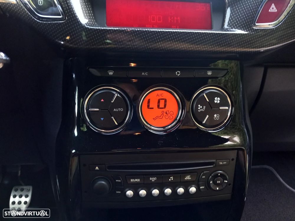 Citroën DS3 1.6 e-HDi So Chic 95g - 13