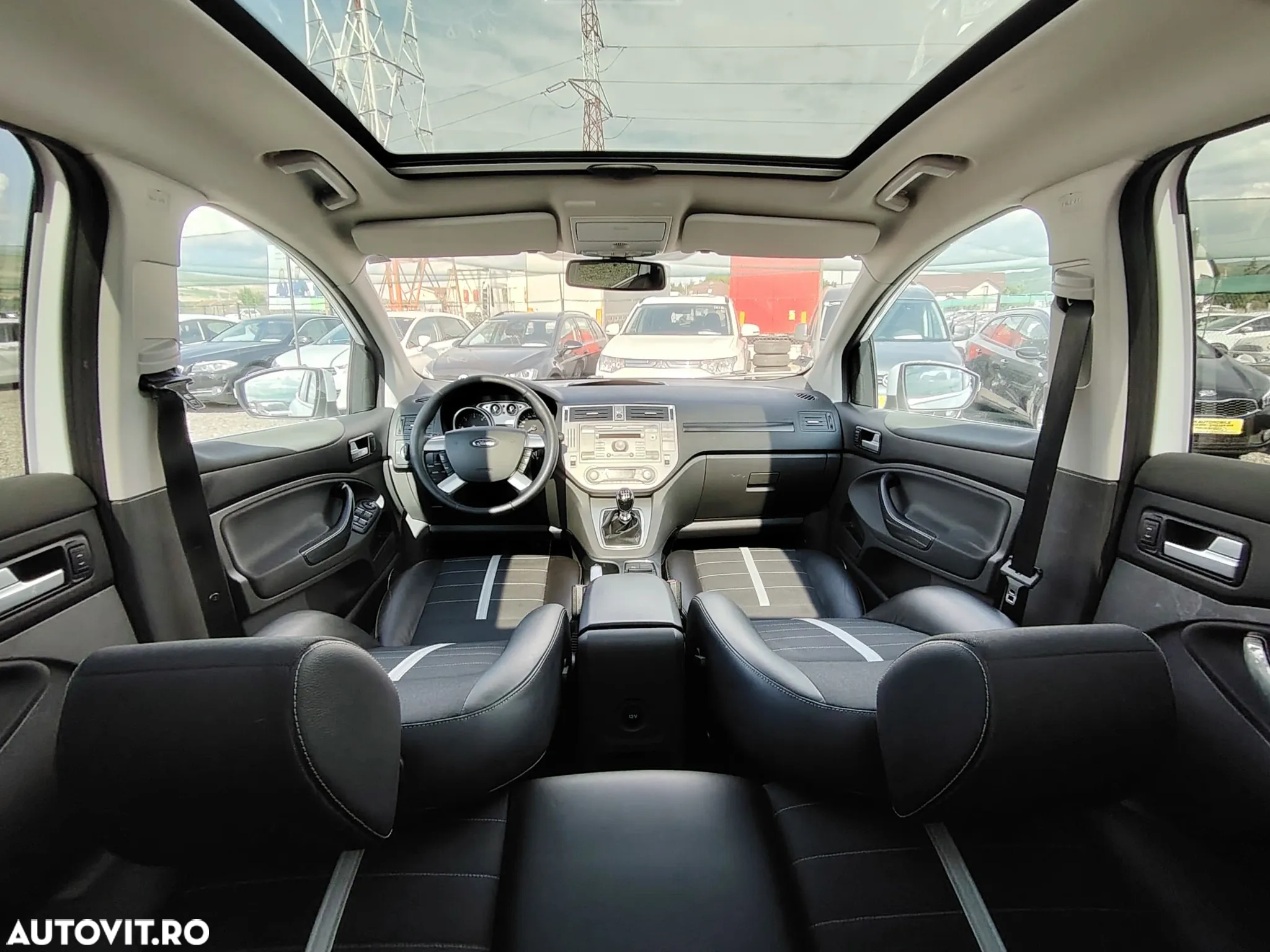 Ford Kuga 2.0 TDCi 4x4 Titanium - 11