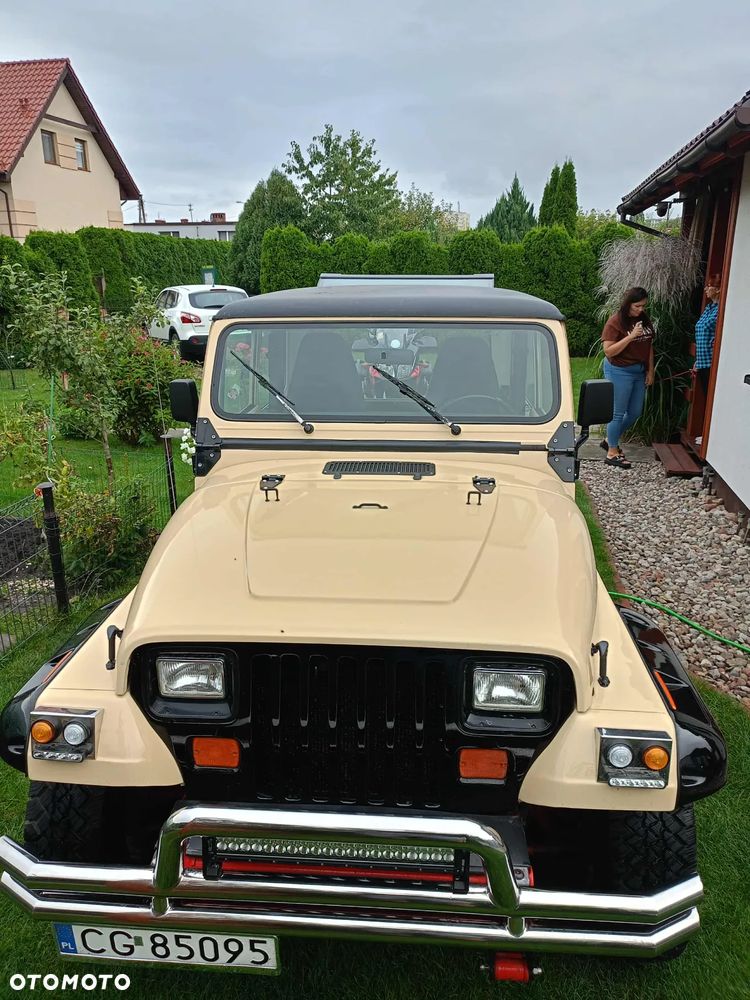 Jeep Wrangler 2.5L - 4