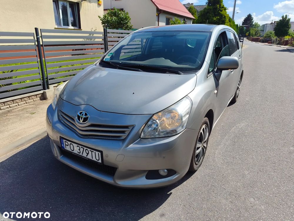 Toyota Verso 1.8 Prestige EU5 MS - 6