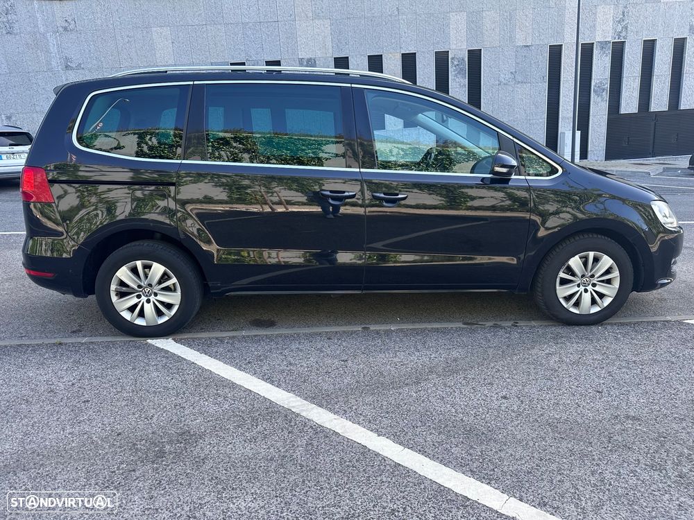 VW Sharan 2.0 TDI Confortline - 22