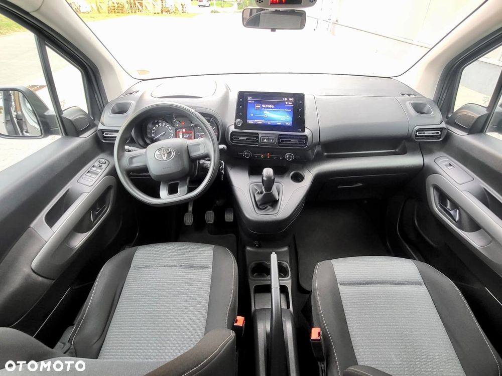 Toyota Proace City Verso 1.5 D-4D Family - 15