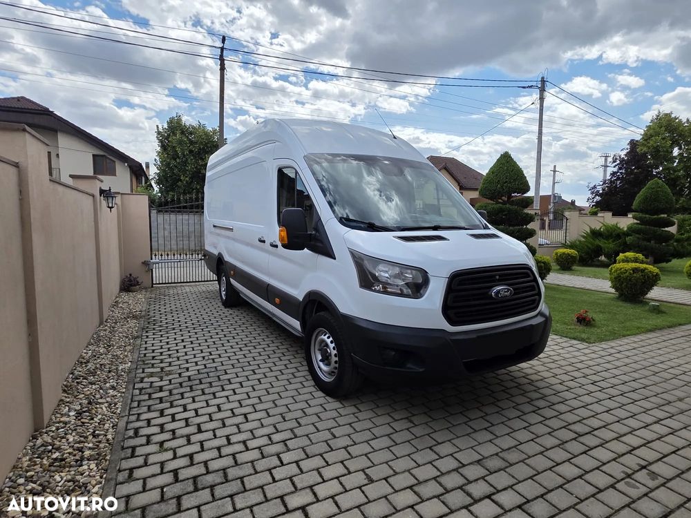 Ford Transit - 1