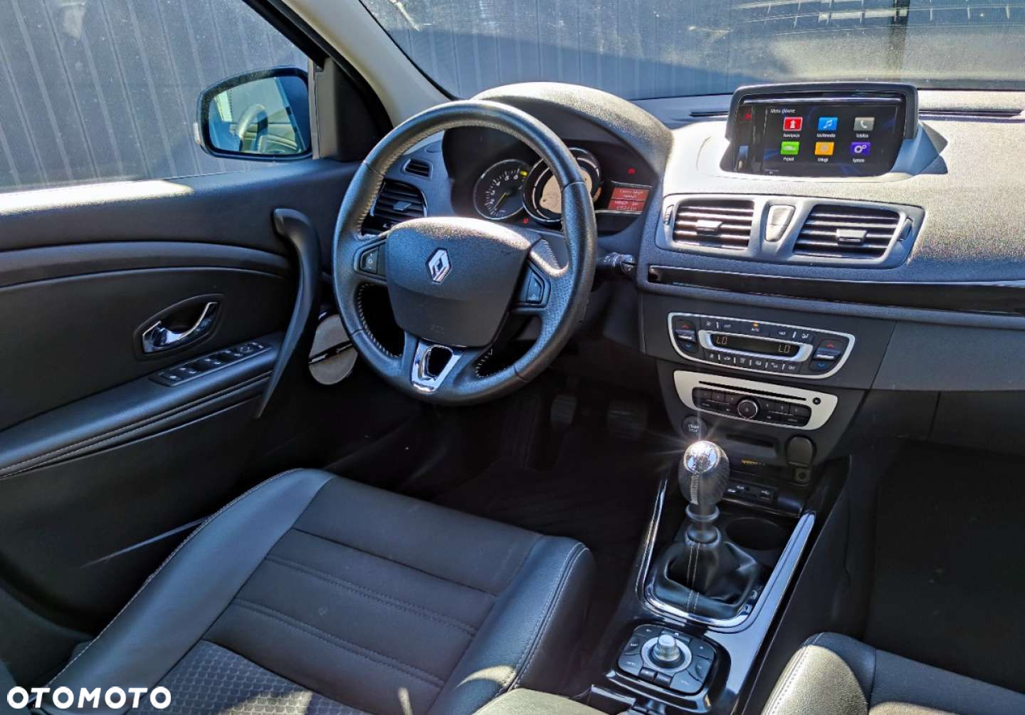 Renault Megane Grandtour ENERGY TCe 130 Start & Stop Bose Edition - 15