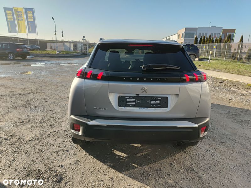 Peugeot 2008 PureTech 100 Active - 17