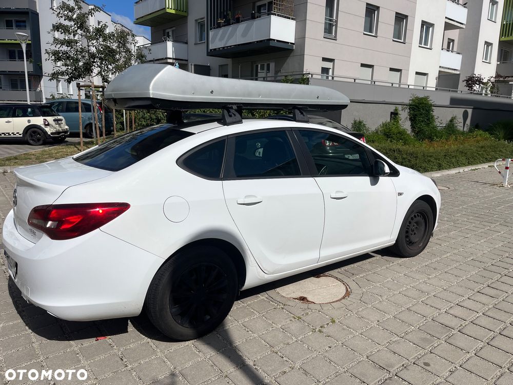 Opel Astra 1.6 Active EU6 - 4