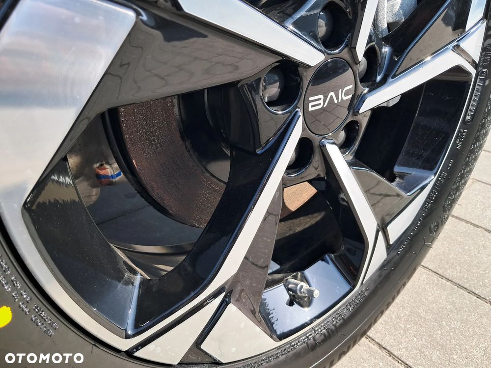 BAIC 5 Beijing 1.5T Business DCT - 9