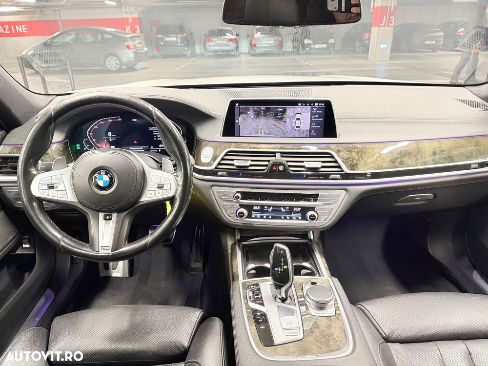 BMW Seria 7 740Li - 15