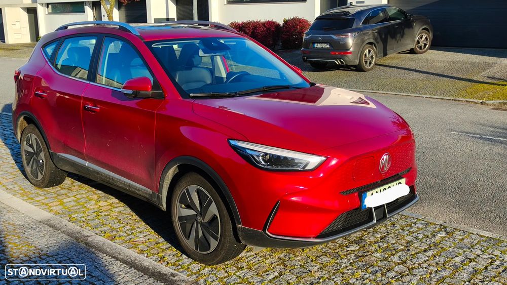 MG ZS EV 72.6 kWh Luxury - 6