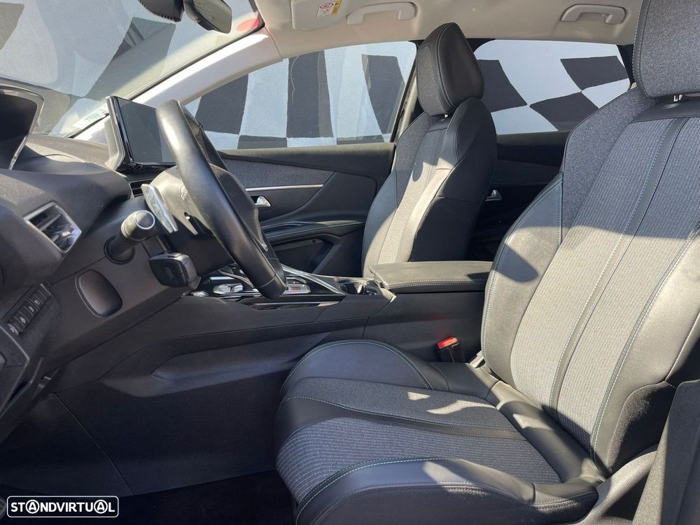 Peugeot 3008 1.6 Hybrid Allure Pack e-EAT8 - 6