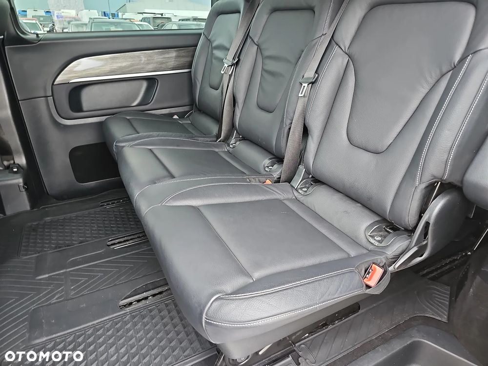 Mercedes-Benz Klasa V 300 d 4-Matic 9G-Tronic (ekstra d³) - 12