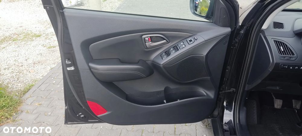 Hyundai ix35 blue 1.6 2WD Finale Silver - 20