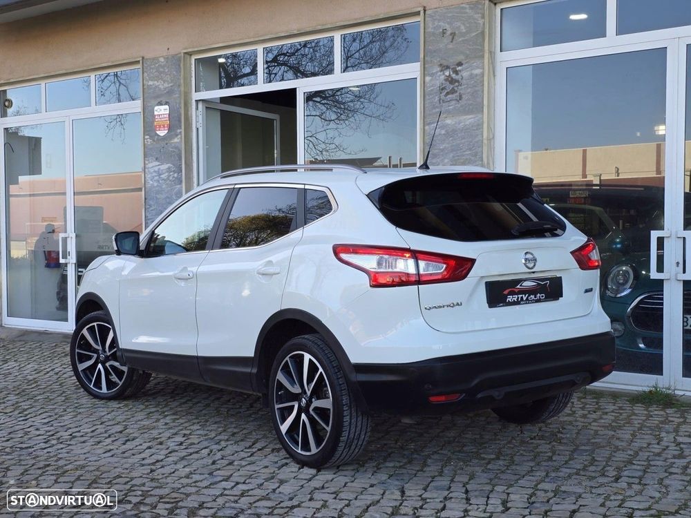 Nissan Qashqai 1.5 dCi N-Connecta 18 - 12