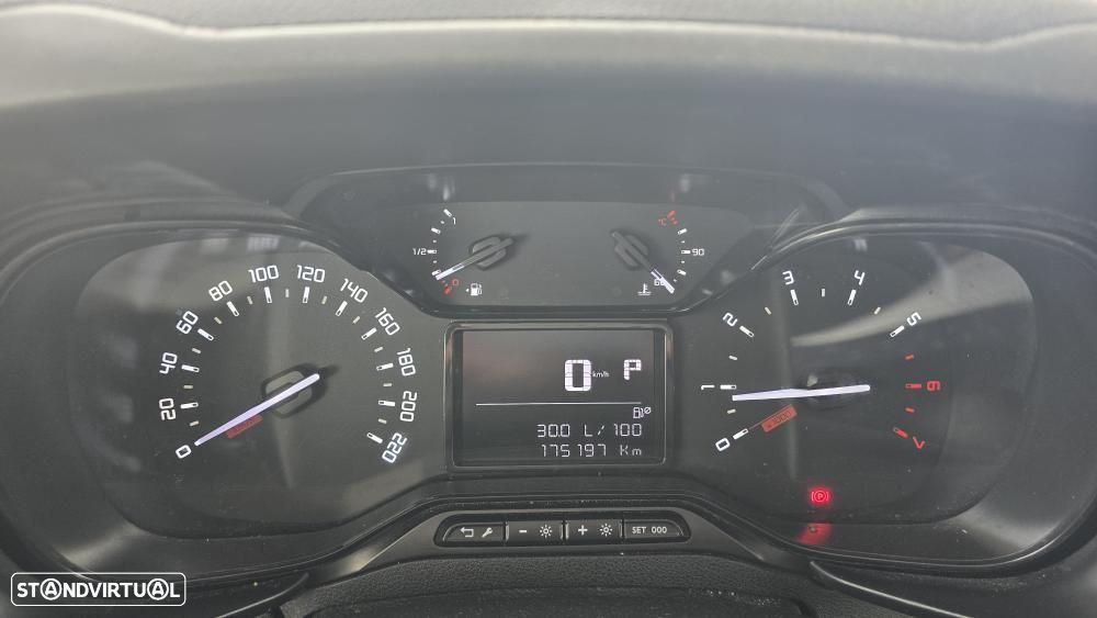 Citroën Berlingo CX.AUT. 8V. 3 LUGARES C/GPS 130 CV - 13