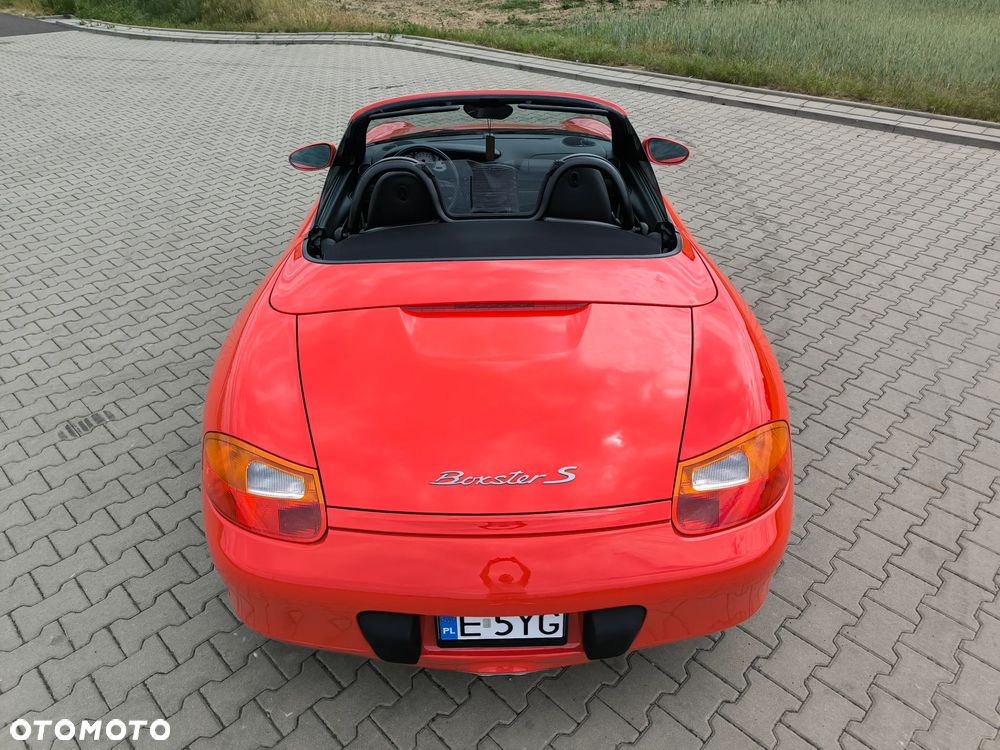 Porsche Boxster - 4