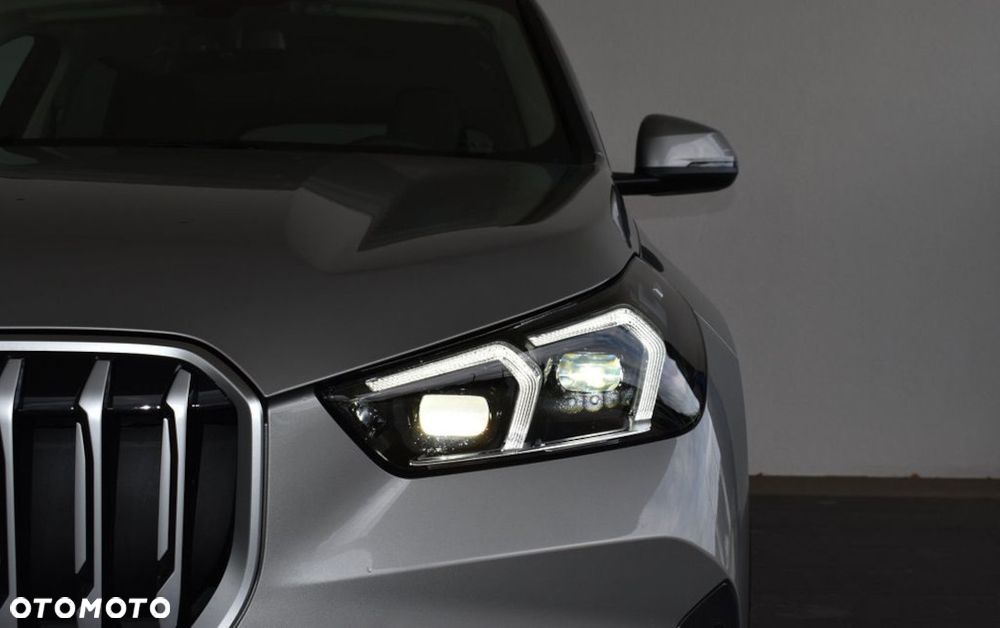 BMW X1 sDrive20i mHEV xLine sport - 6