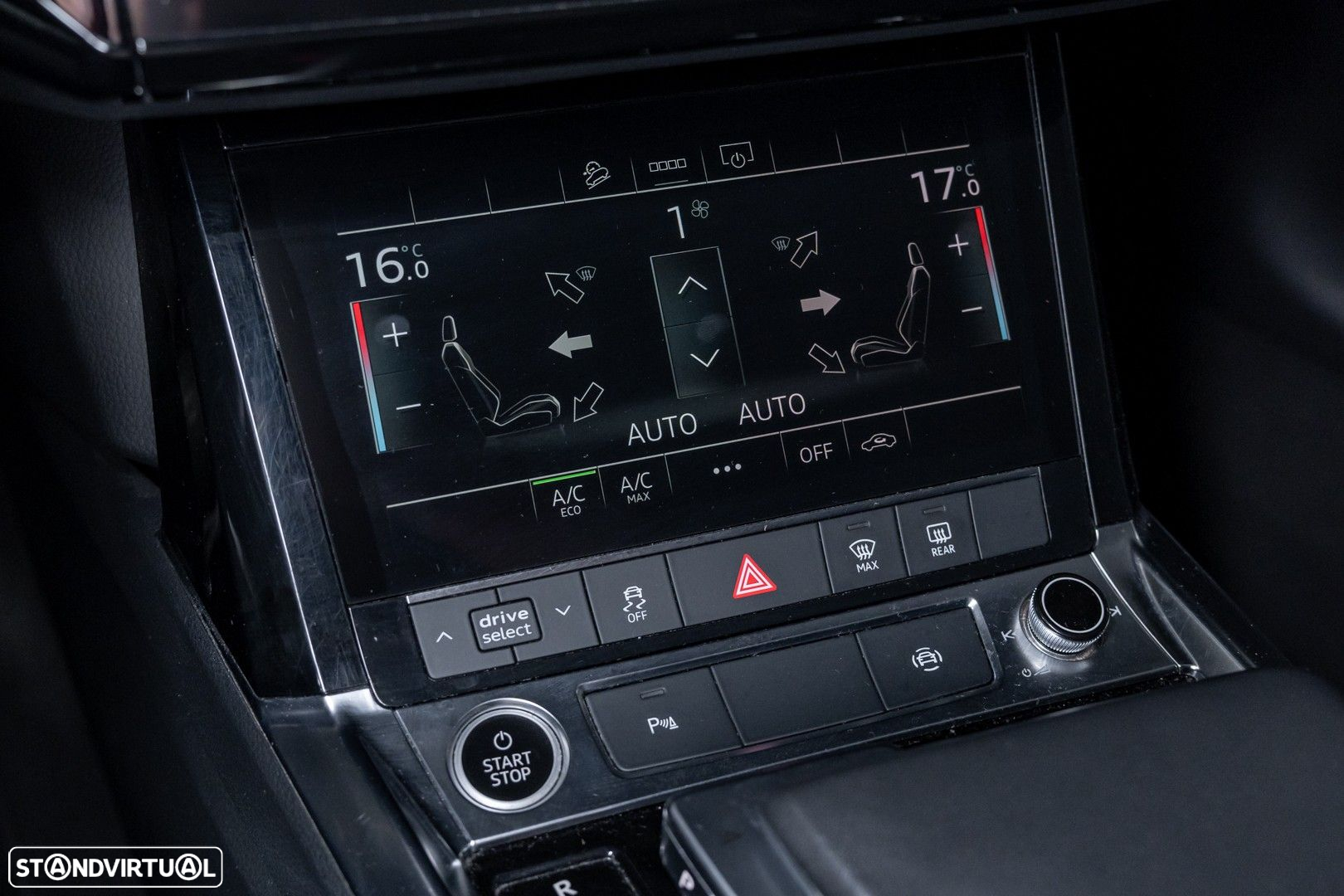 Audi e-tron 55 quattro Advanced - 25