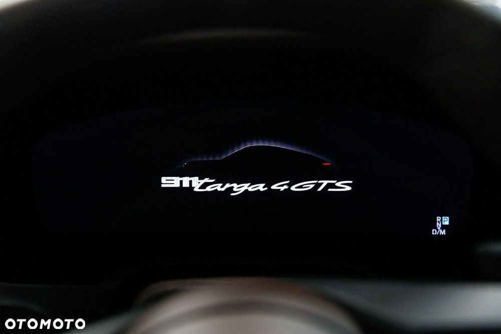 Porsche 911 Targa 4 GTS PDK - 37