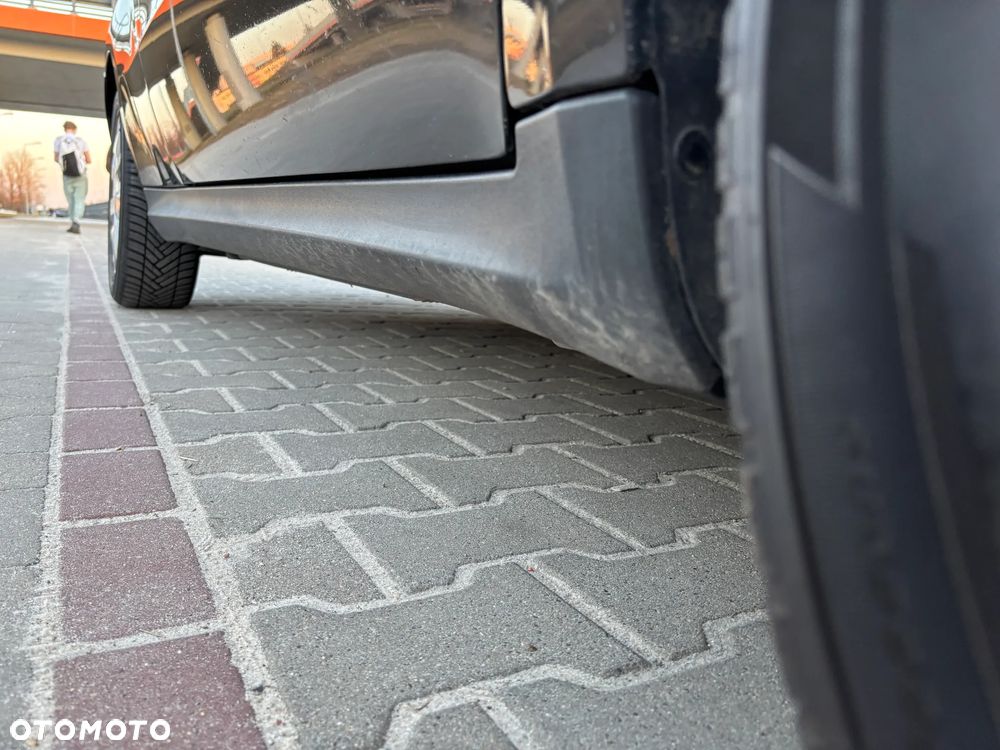 Mercedes-Benz Klasa A 160 BlueEFFICIENCY Elegance Special Edition - 27