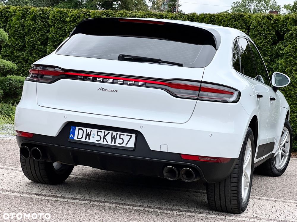 Porsche Macan - 23