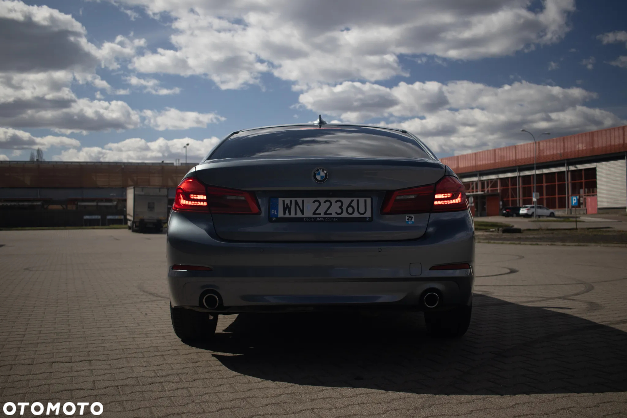 BMW Seria 5 520d Luxury Line - 11