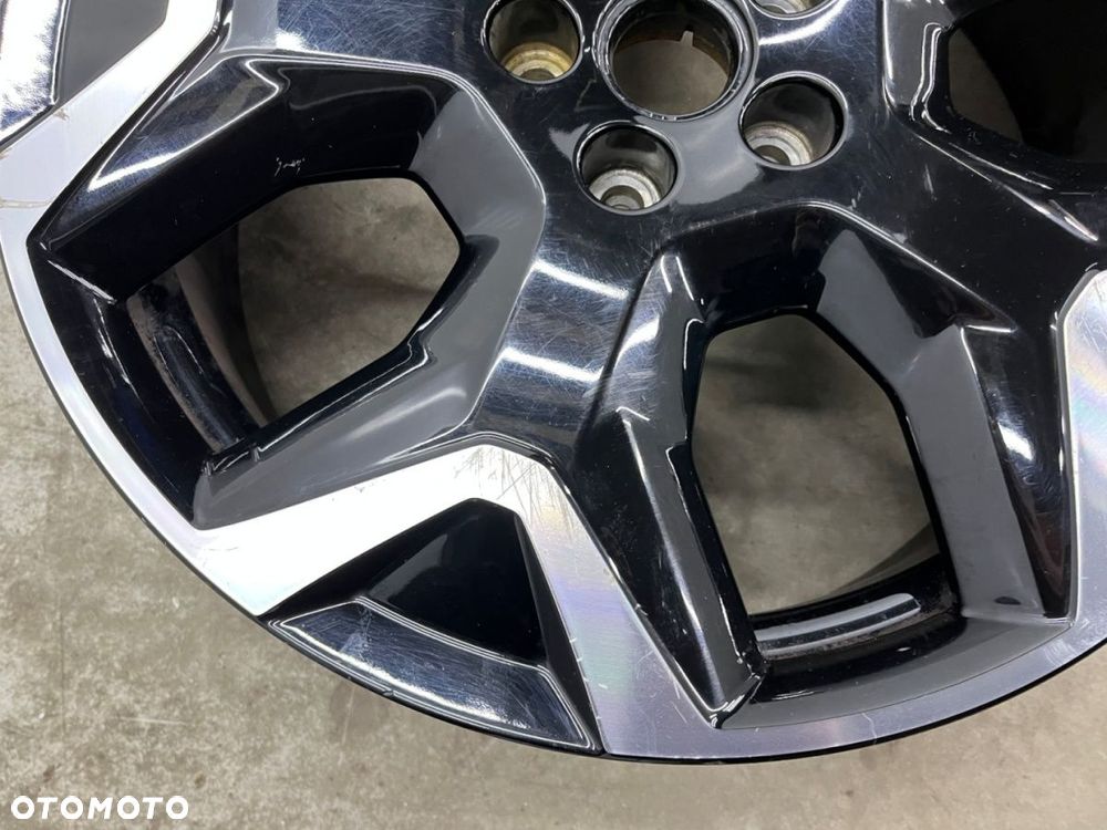 Felga Peugeot 3008 408 4008 5008 DS4 DS7 Opel Grandland 7jx19 ET38 5x108 pojedyncza sztuka 19 cali - 5