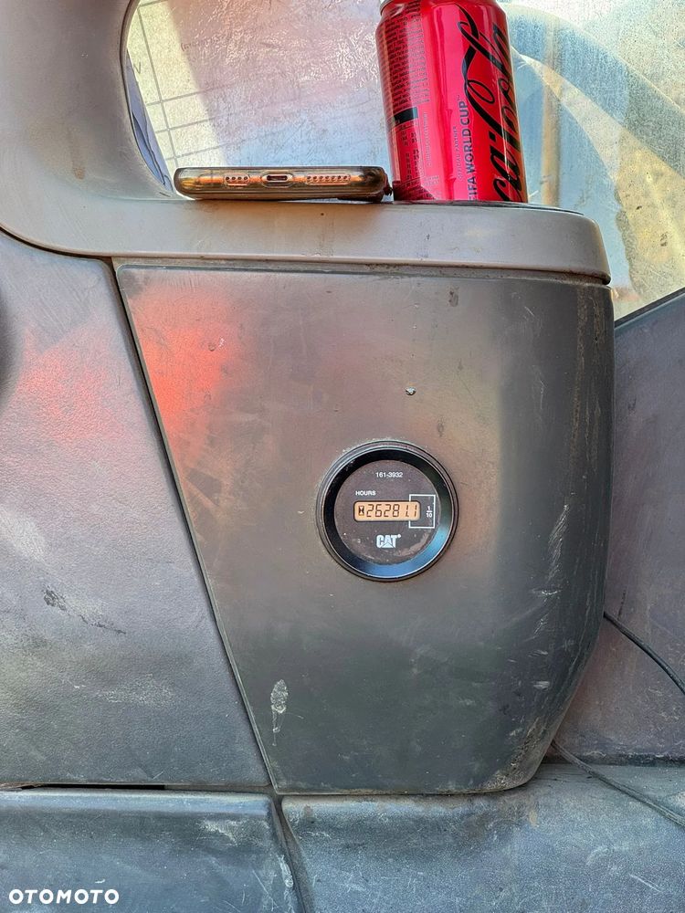 Caterpillar CAT 324 D - 6