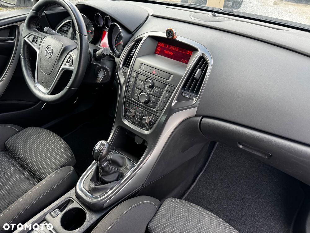 Opel Astra 1.4 Turbo Cosmo - 39