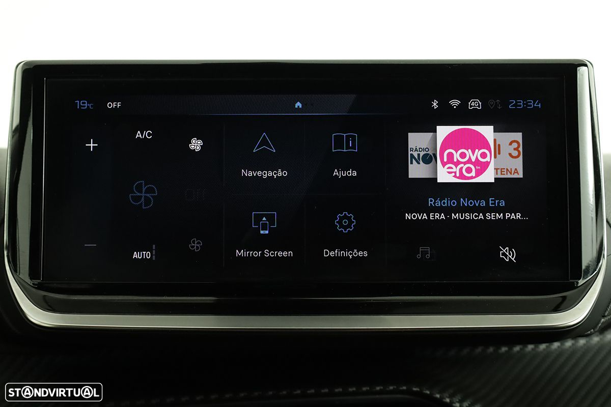 Peugeot 2008 1.2 PureTech Allure EAT8 - 10