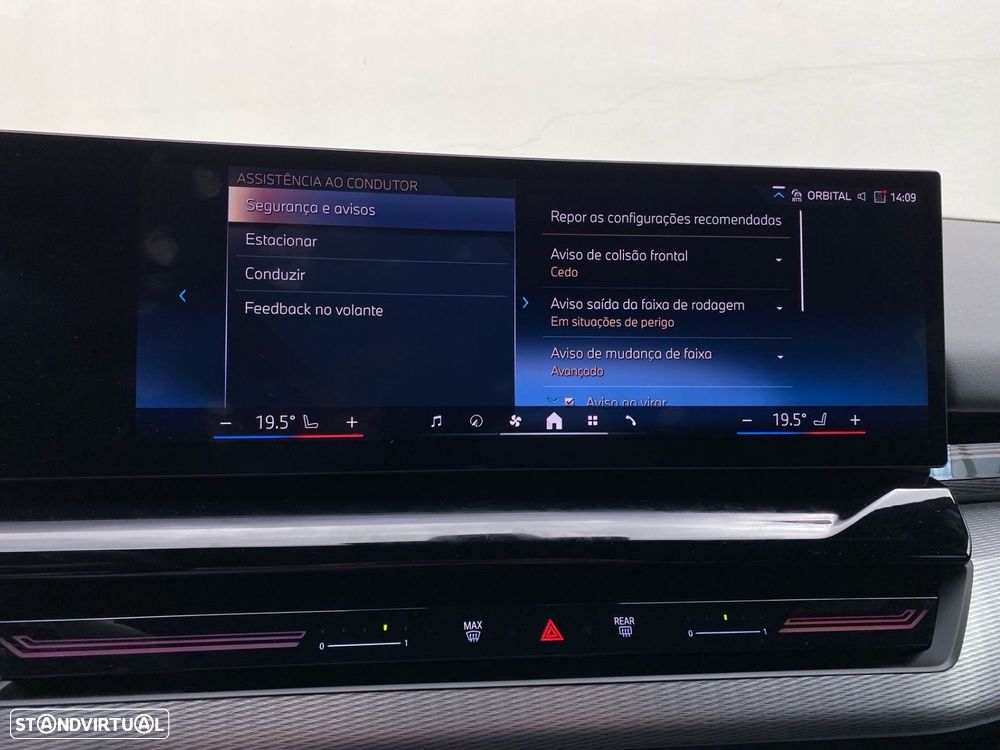 BMW 520 d Pack Desportivo M - 12