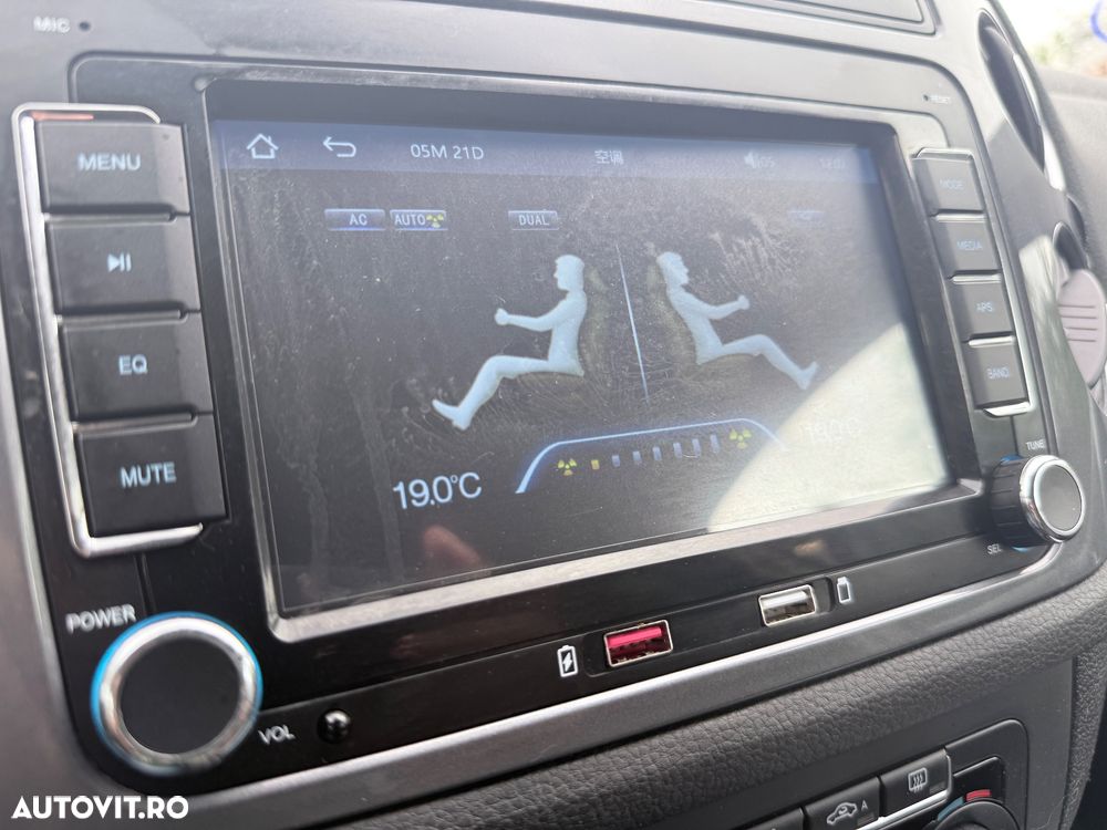 Volkswagen Tiguan 2.0 TDI 4Motion DSG Sport & Style - 13