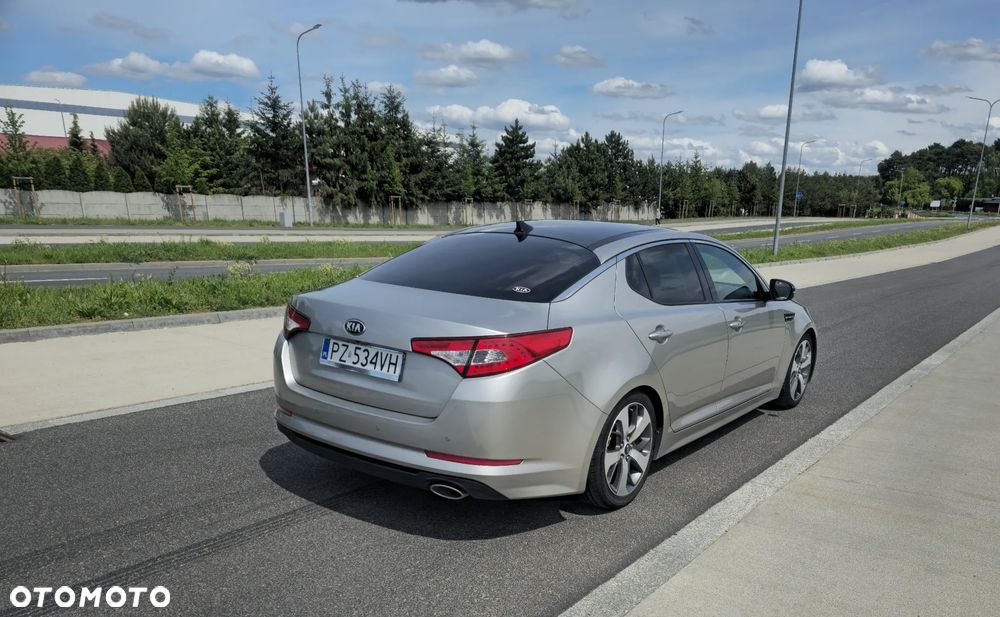 Kia Optima - 4