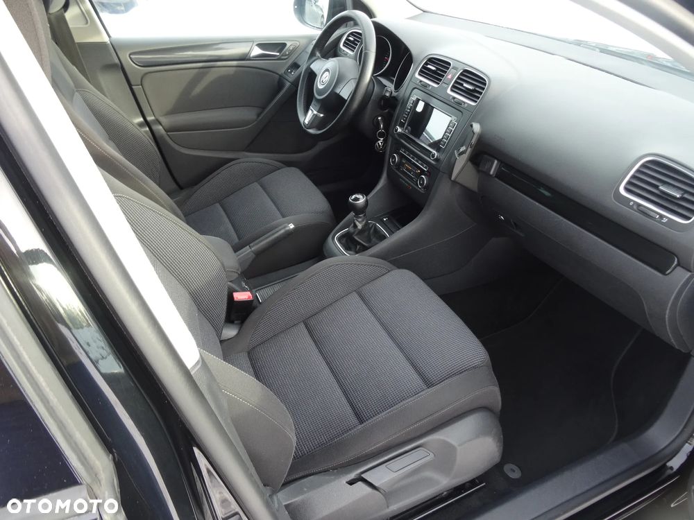 Volkswagen Golf 1.6 TDI DPF Comfortline - 13