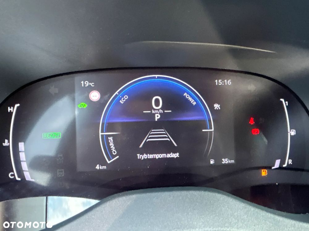Toyota Yaris Hybrid 1.5 Style - 23