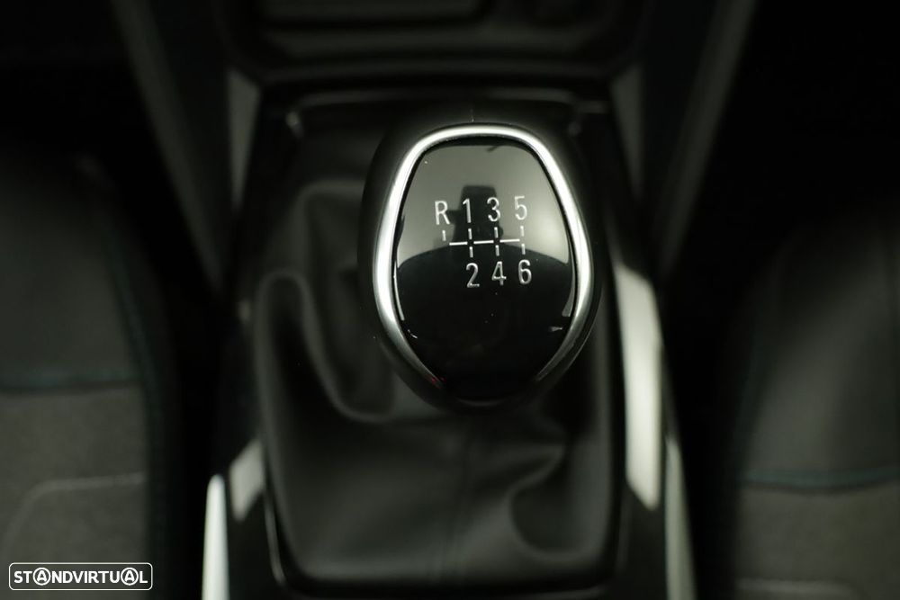 Citroën C4 1.2 PureTech Plus - 13