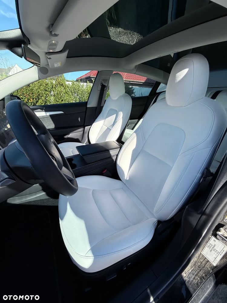 Tesla Model 3 Performance AWD - 6