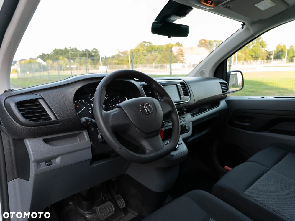 Toyota ProAce - 18