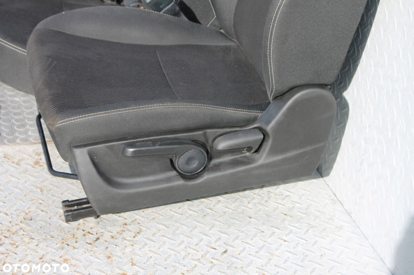 FOTELE PRZÓD KANAPA PASY TYŁ SUZUKI SX4 S-CROSS 13-21 KOMPLET - 4