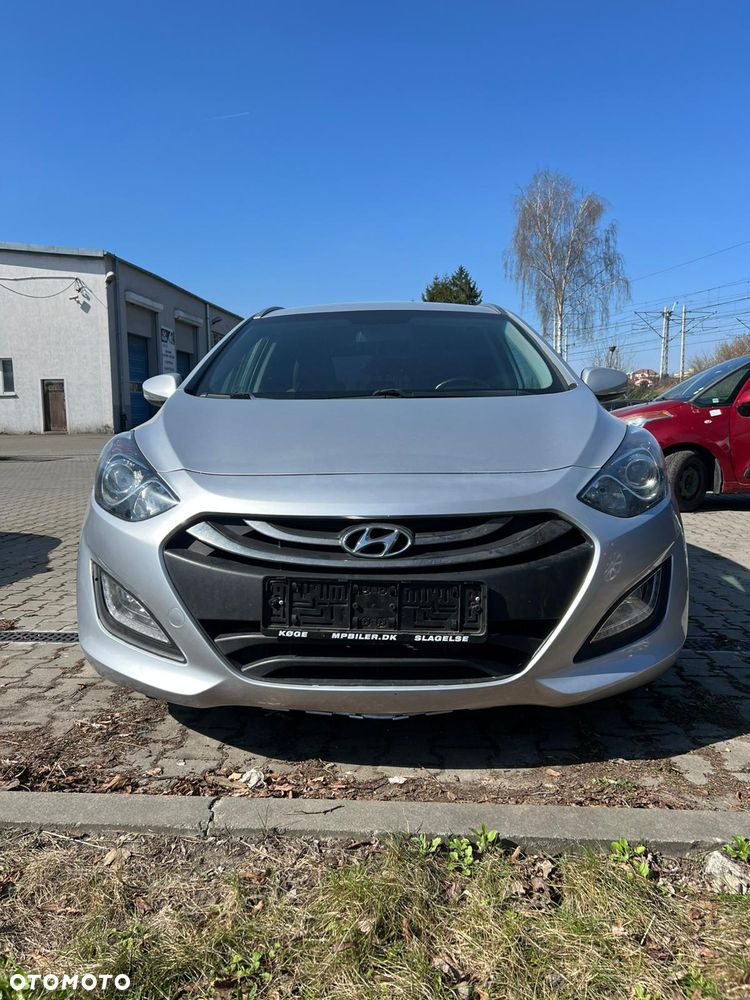 Hyundai i30 1.6 CRDi Style - 1